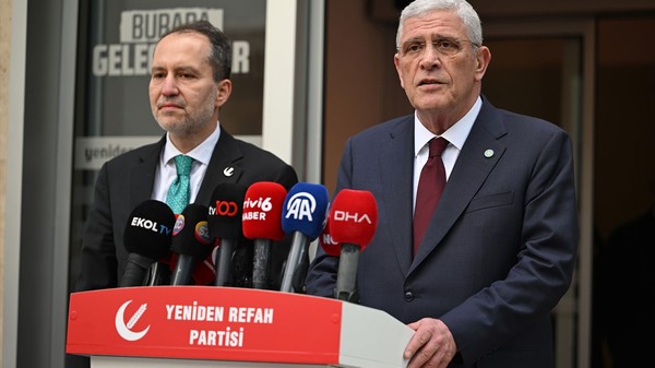 İYİ Parti Genel Başkanı Dervişoğlu: "Tehlike kapıya dayandı!"