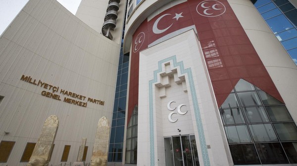MHP’den “Sağlık Politikalarında Yapay Zekânın Yeri ve Tıbbın Geleceği” paneli