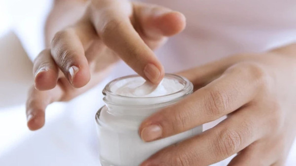 Retinol nasıl kullanılır? Cilt yenileyen formülün 4 kritik kuralı