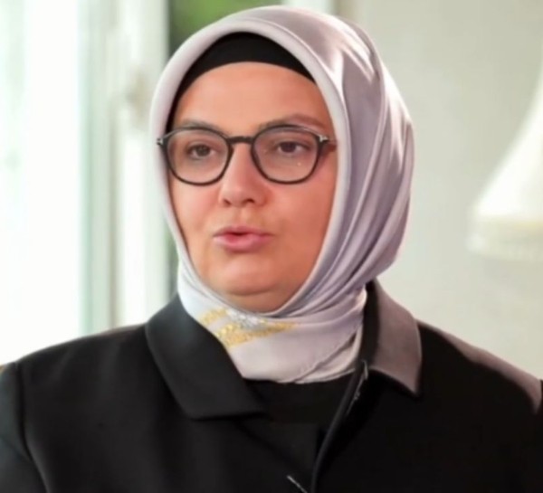 Ayşe Böhürler olayları karıştırdı