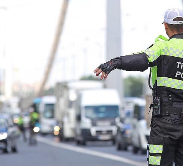 Trafik cezasını sosyal medyada paylaşanlar dikkat