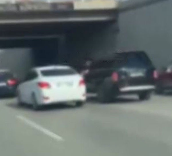 Ankara'da düğün konvoyu trafiği tehlikeye attı!