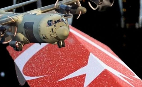 Düşen Uçağımızdan 1 kişi uçaktan paraşütle atlamış - Resim: 1