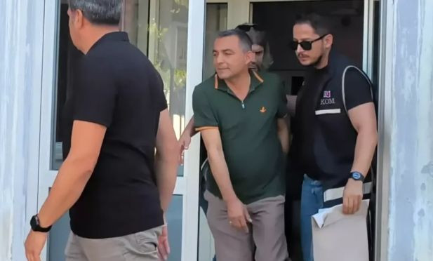 Tutuklu Manavgat Belediye Başkanı Niyazi Nefi Kara, CHP'den istifa etti - Resim: 4