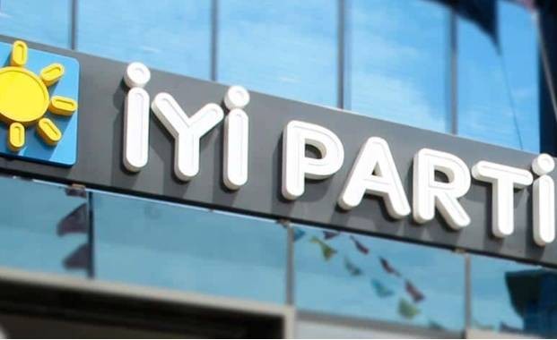 O Partinin Başkan Hayatını Kaybetti - Resim: 4