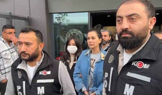 Dilan Polat adli kontrolle serbest bırakıldı - Resim: 1