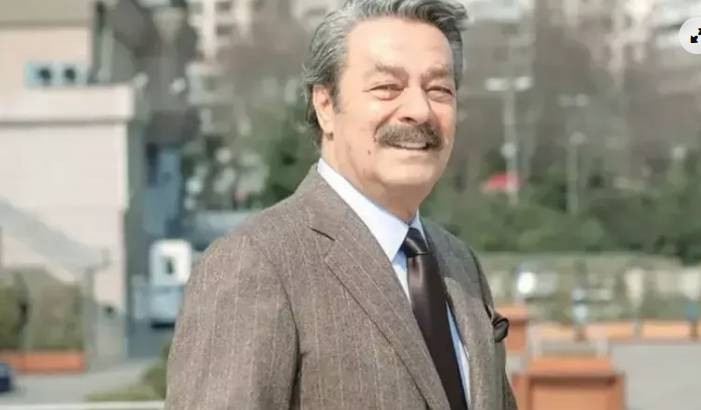 Kadir İnanır'dan Hayranlarını Üzen Haber Geldi - Resim: 1