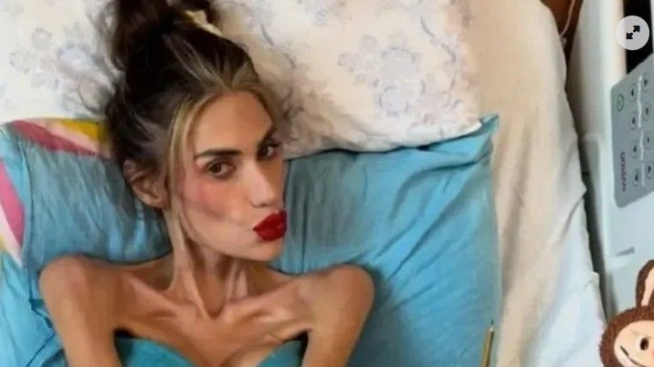 Nihal Candan'ın Cenazesinde Olay Çıktı - Resim: 5