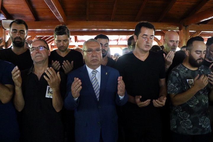 Acun'dan hüzünlü veda! - Resim: 13