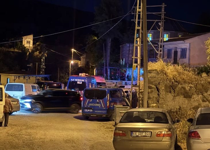 Namaza gelen cemaate alçak saldırı - Resim: 2