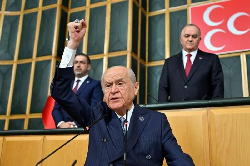 Devlet Bahçeli'yi kızdıran imza - Resim: 2