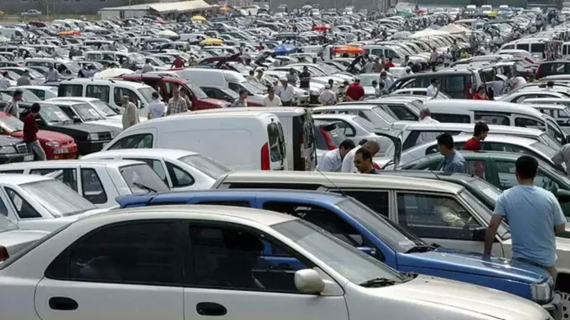25 yaş üzeri otomobili olanlar bekleyişte: Gözler ÖTV muafiyetine çevrildi!