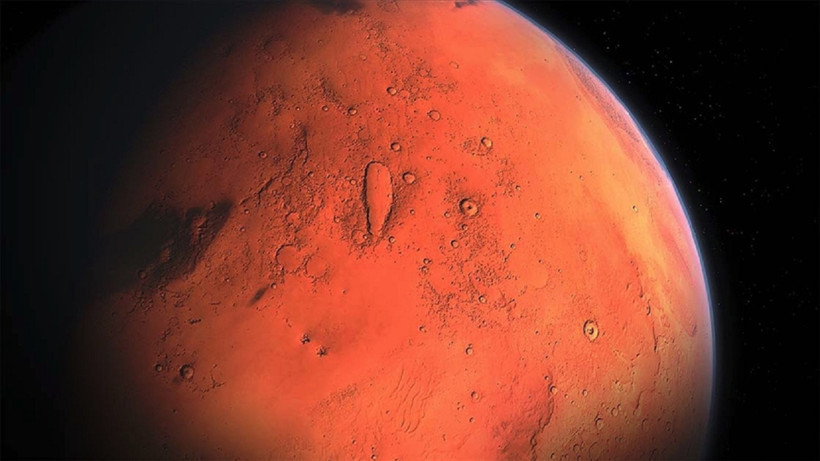 NASA'nın uzayda mahsur kalan iki astronotunun yerini alacak ekibin fırlatılışı ertelendi