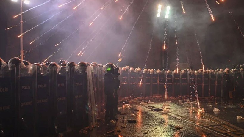 CHP heyeti, İstanbul Valisi Gül ile görüşecek