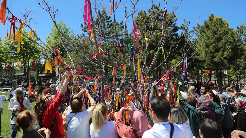 Çankaya’da Hıdırellez pikniği renkli görüntülere sahne oldu