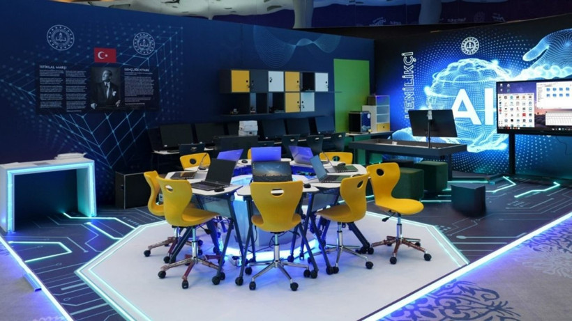 Okullarda yeni dönem! 'PARDUS' kullanımı başlatıldı