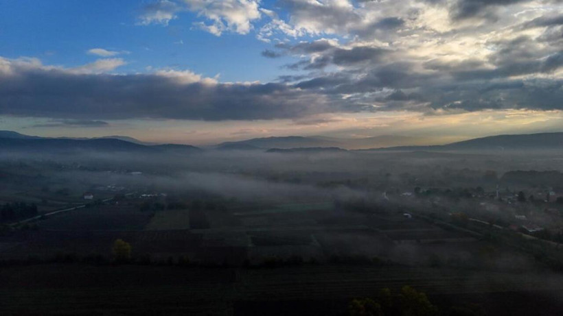Bolu’da gri örtü, göğü gölgeledi!