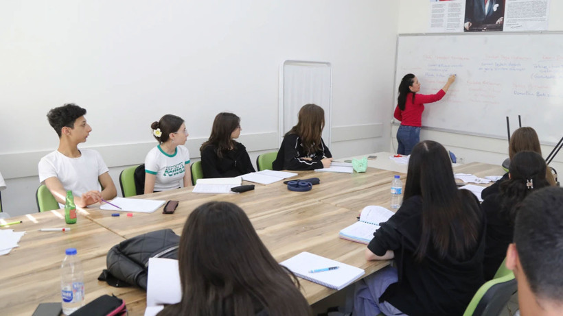 Çankaya Belediyesinden 12. sınıf öğrencilerine destek: Türkçe ve matematik takviye dersleri başlıyor