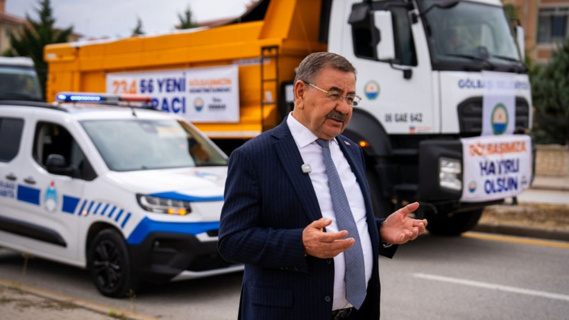 Gölbaşı Belediyesi, 234 milyon lira öz kaynakla 56 yeni araç aldı