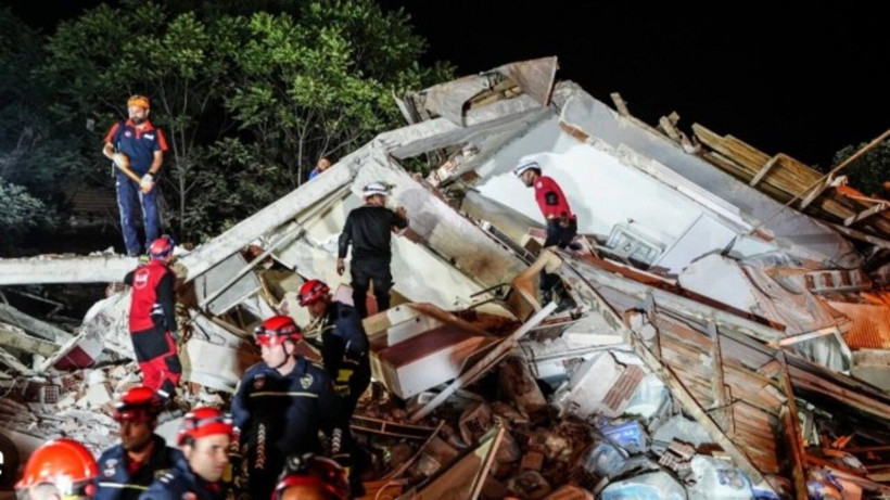 Balıkesir Beşik gibi sallanıyor - Resim: 1