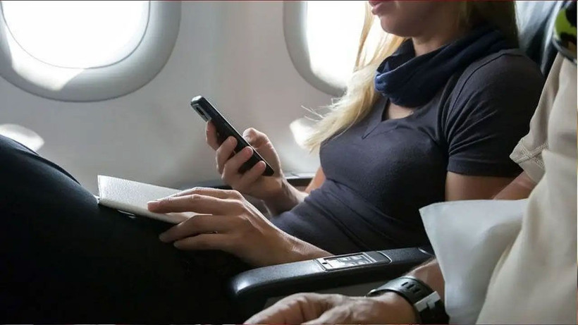 Neden uçaklarda telefonları uçak moduna alıyoruz? - Resim: 1