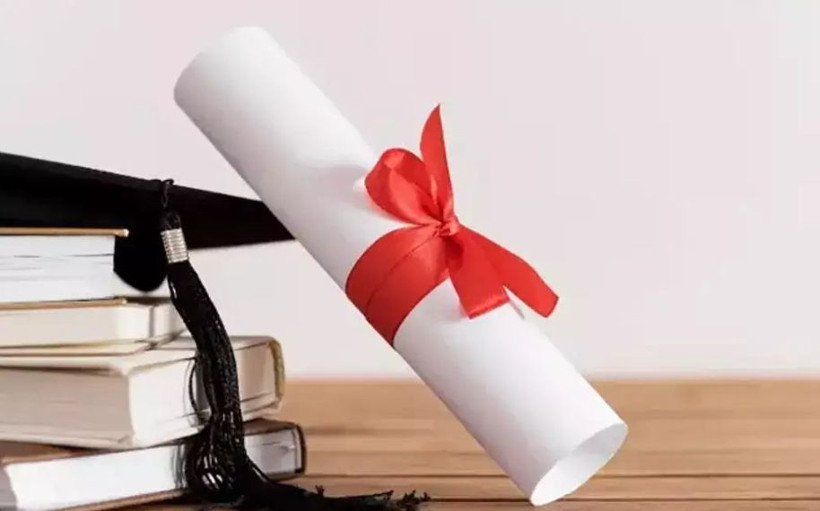 Üniversitede Diploma Skandalı Büyüyor! - Resim: 8