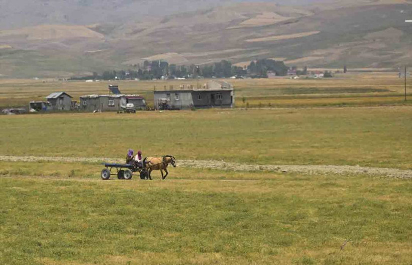Van Gölü Ekspresi, yolcularına eşsiz manzaralar sunuyor - Resim: 17