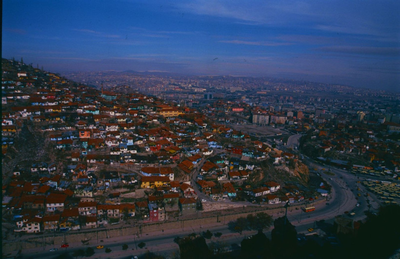 Çinçin, Düttürü Dünya’da yaşayacak: Yenidoğan dönüşümle tarihe karıştı - Resim: 13