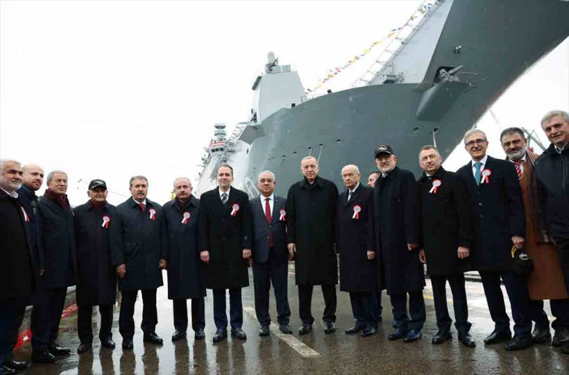 Cumhurbaşkanı Erdoğan TCG Anadolu Gemisi Teslim Töreni'nde konuştu - Resim: 17