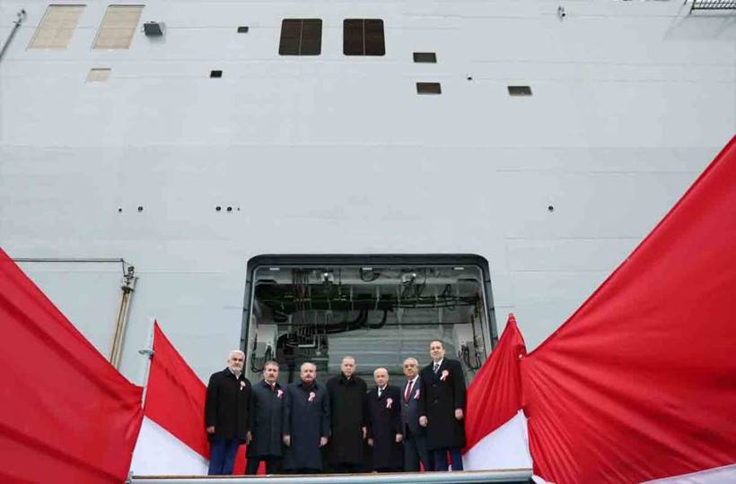 Cumhurbaşkanı Erdoğan TCG Anadolu Gemisi Teslim Töreni'nde konuştu - Resim: 20