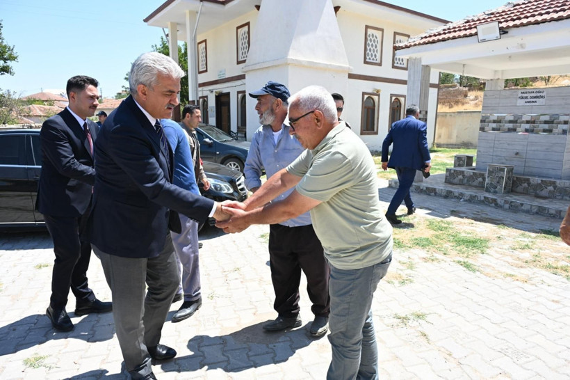 Kırıkkale Valisi Makas'tan örnek yönetim - Resim: 7