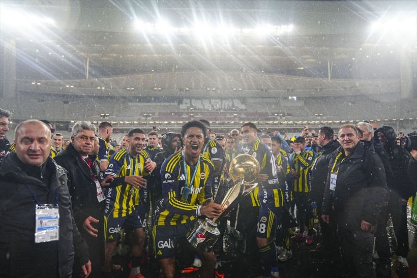 Süper Kupa Şampiyonu Fenerbahçe! Kupa seremonisinden görüntüler - Resim: 10