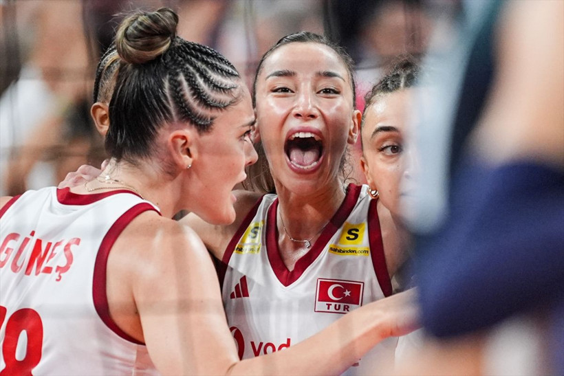 Türkiye-İtalya finalinden unutulmaz kareler! Filenin Sultanları Avrupa’yı bir kez daha fethetti - Resim: 41
