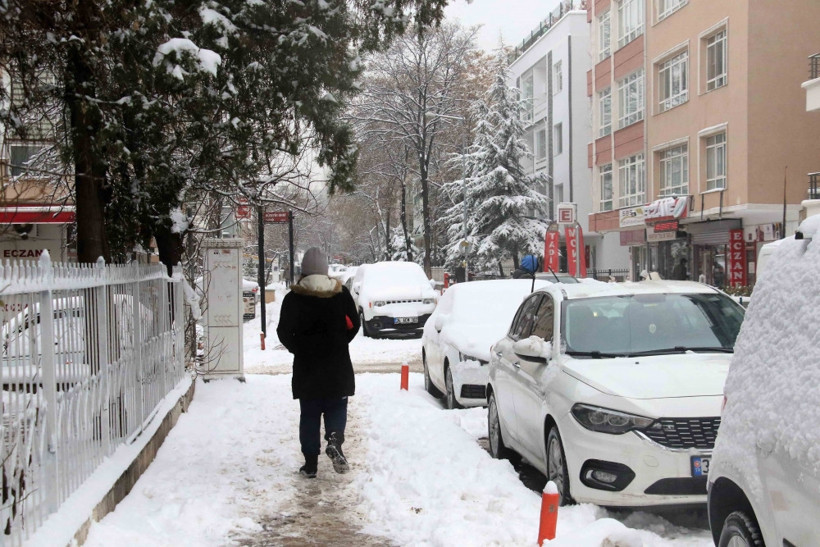 Başkentliler güne karla uyandı - Resim: 3