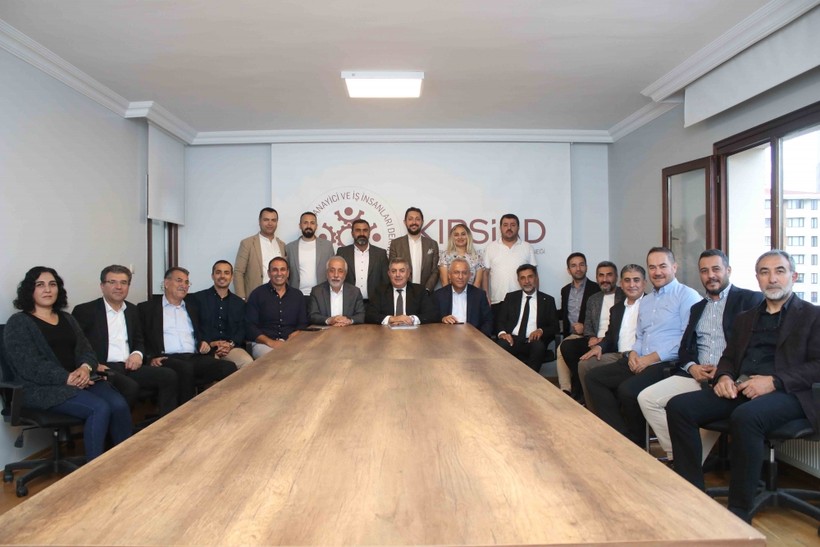 Ali Çetin: KIRSİAD Kırşehirlilerin TÜSİAD'ı olacak - Resim: 30