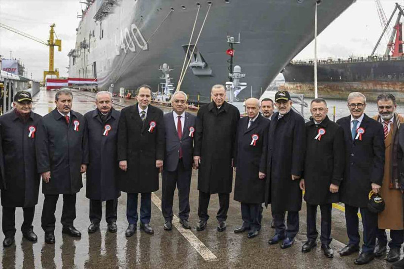 Cumhurbaşkanı Erdoğan TCG Anadolu Gemisi Teslim Töreni'nde konuştu - Resim: 24