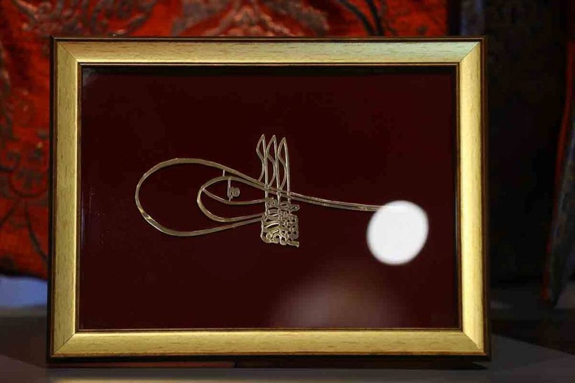 Edirne'de "Osmanlı Padişahları Tuğraları" sergisi görücüye çıktı - Resim: 7