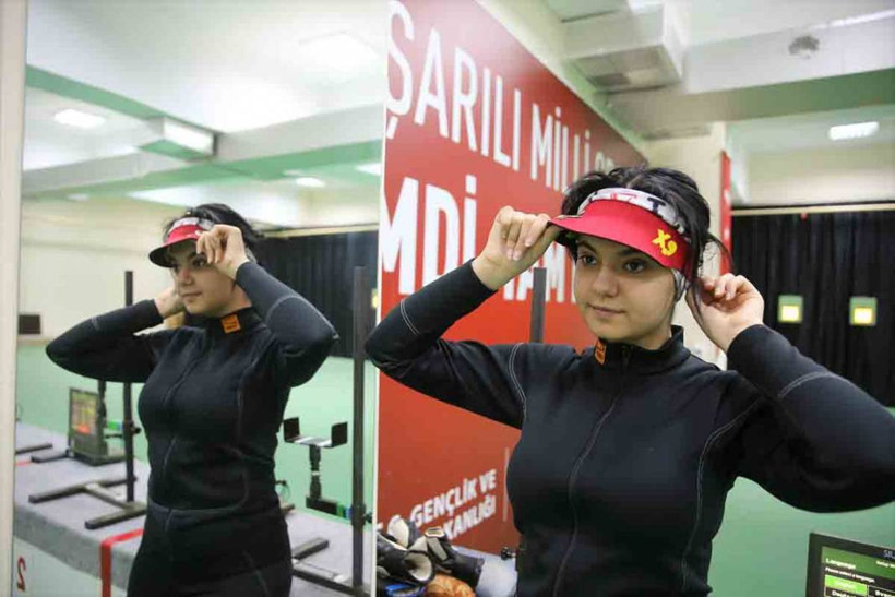 Atıcılıkta 17 Türkiye rekoru sahibi Berfin, dünya şampiyonluğunu hedefliyor - Resim: 10