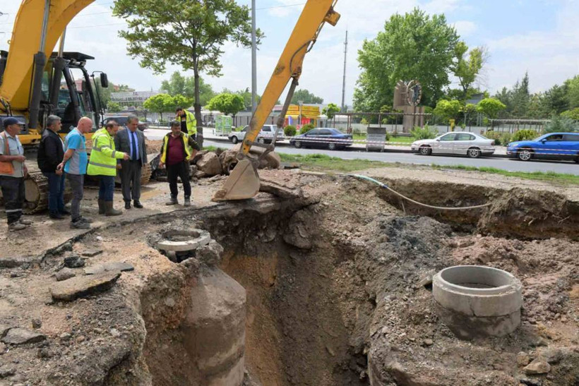 Lalegül Kavşağı’nda yaşanan çökmeye Ankara ASKİ yetişti - Resim: 5
