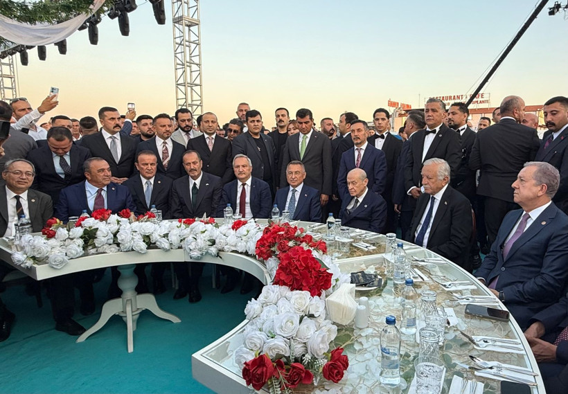 Devlet Bahçeli ve Melih Gökçek'i bir araya getiren Ankara düğünü! MHP'li Alparslan Doğan’ın mutlu günü - Resim: 11