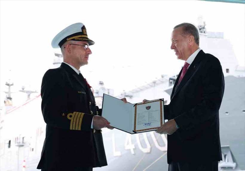 Cumhurbaşkanı Erdoğan TCG Anadolu Gemisi Teslim Töreni'nde konuştu - Resim: 6