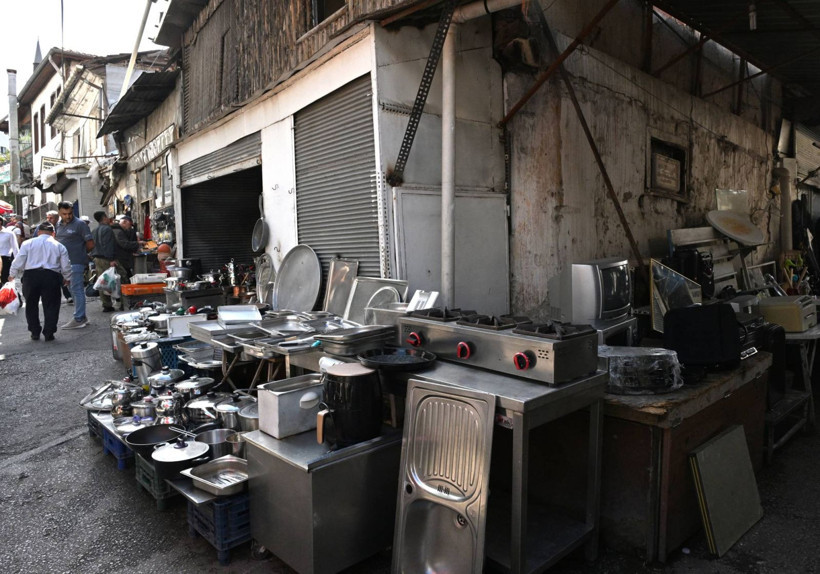 Ulus’un yıllara meydan okuyan bit pazarı kapanıyor: İtfaiye Meydanı’nda son günler - Resim: 13