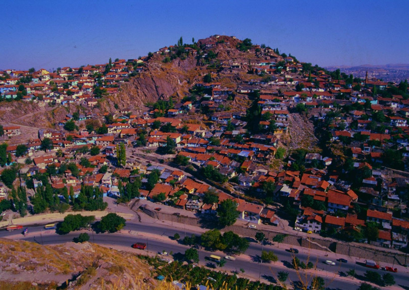 Çinçin, Düttürü Dünya’da yaşayacak: Yenidoğan dönüşümle tarihe karıştı - Resim: 14