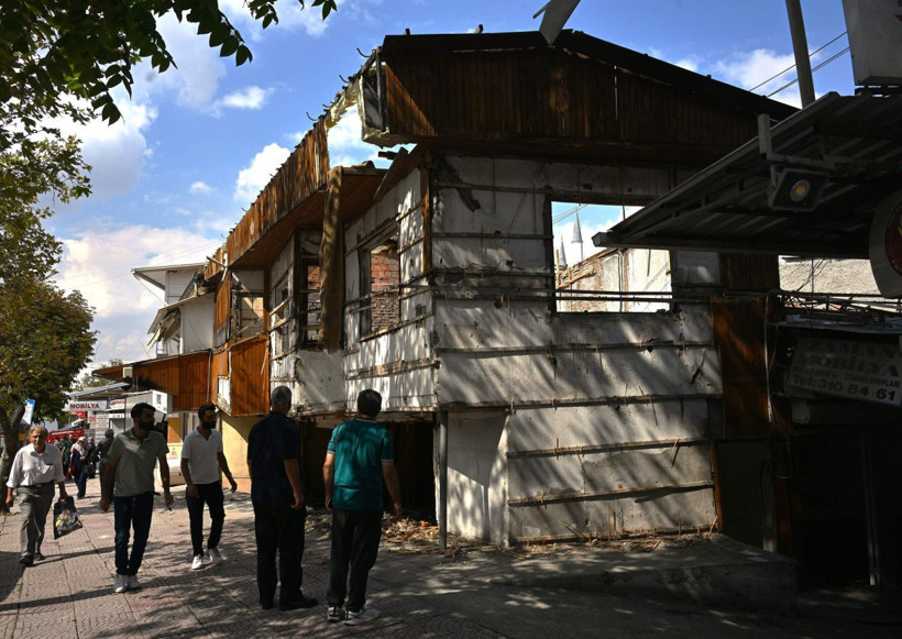 Ulus’un yıllara meydan okuyan bit pazarı kapanıyor: İtfaiye Meydanı’nda son günler - Resim: 22