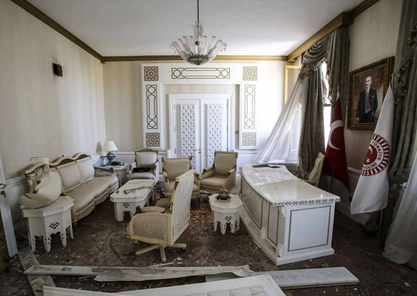 FETÖ'nün darbe girişiminin üzerinden 7 yıl geçti - Resim: 6
