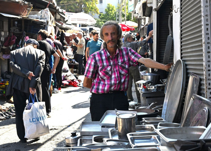 Ulus’un yıllara meydan okuyan bit pazarı kapanıyor: İtfaiye Meydanı’nda son günler - Resim: 12