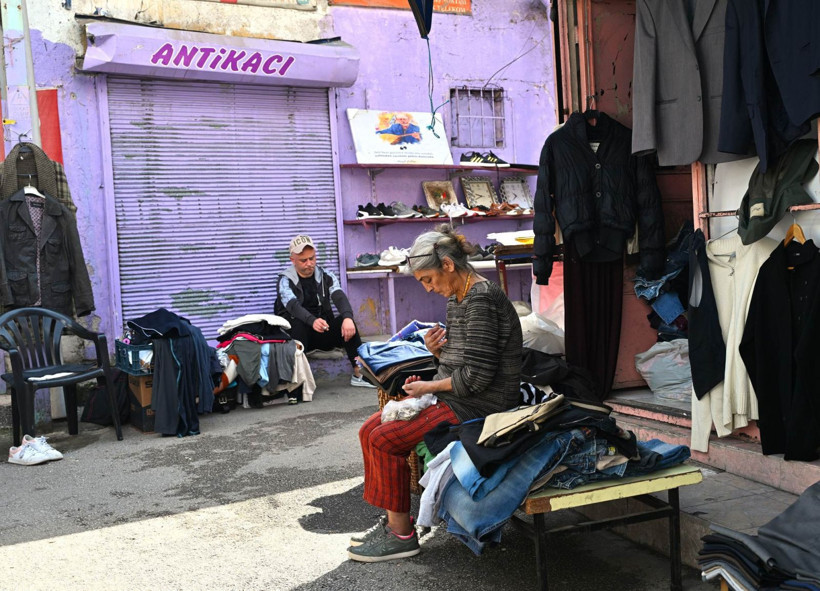Ulus’un yıllara meydan okuyan bit pazarı kapanıyor: İtfaiye Meydanı’nda son günler - Resim: 16