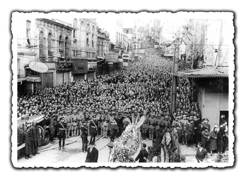 10 Kasım'ın 'unutulmaz' fotoğrafları - Resim: 14