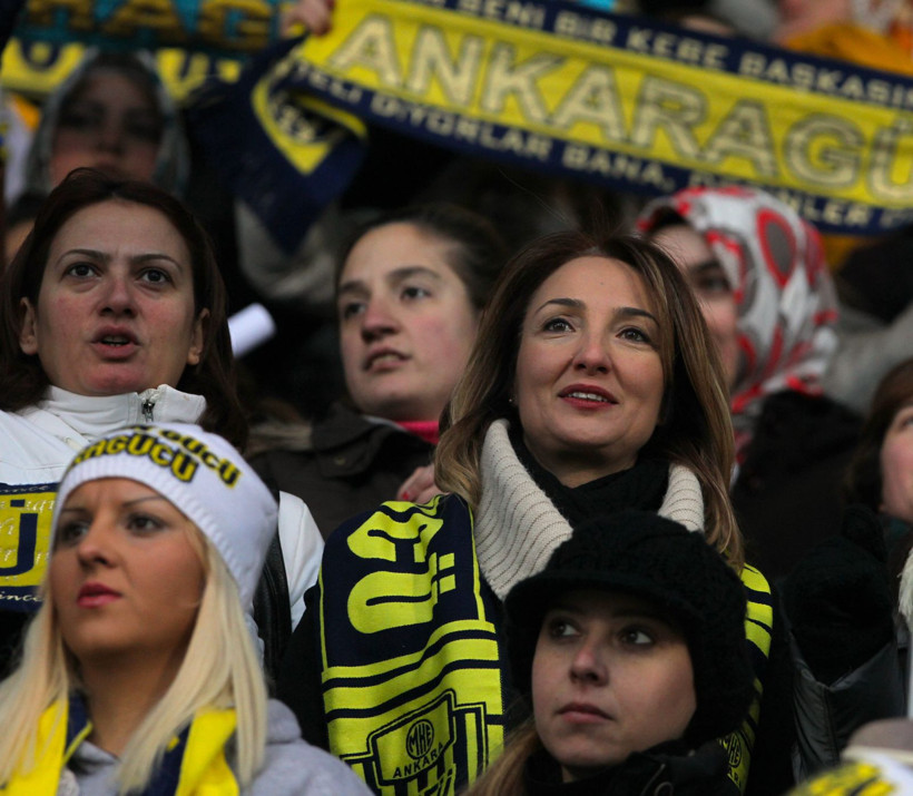 Sadece erkek oyunu değil: Ankaragücü'nün kadın taraftarları - Resim: 11